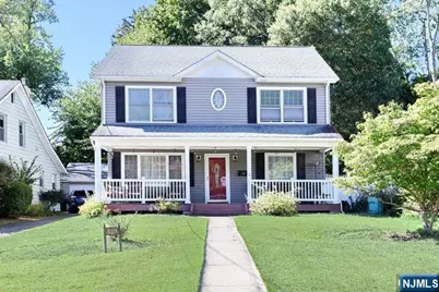 189 Magnolia Avenue, Hillsdale, NJ 07642 - Photo 1