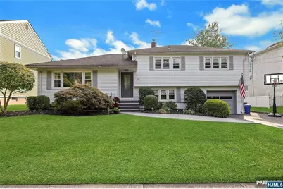 42 Eastbrook Drive, River Edge, NJ 07661 - Photo 1