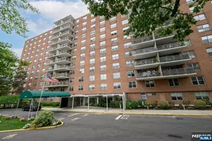 301 Beech Street 4A, Hackensack, NJ 07601 - Photo 1