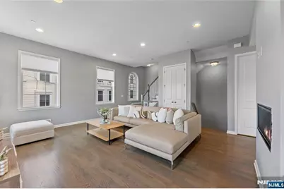 289 Bradley Drive, Wood Ridge, NJ 07075 - Photo 1