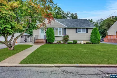 22 Chestnut, Bloomingdale, NJ 07403 - Photo 1