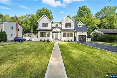 43 Hazelhurst Avenue, Glen Rock, NJ 07452 - Photo 1