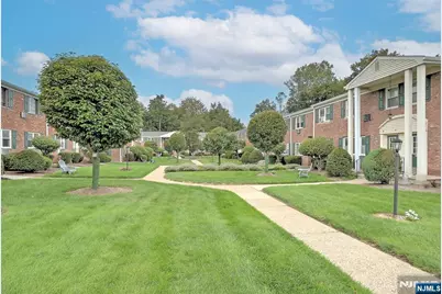 53 Roseland Avenue 7 #7, Caldwell, NJ 07006 - Photo 1