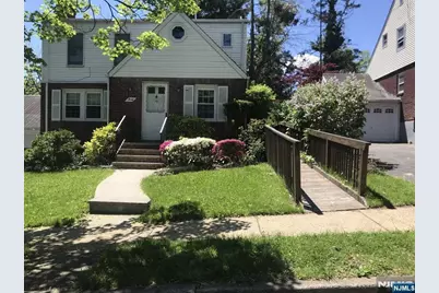 40 Dohrman Avenue, Teaneck Township, NJ 07666 - Photo 1