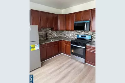 611 19th Street 2 #2, Newark, NJ 07103 - Photo 1