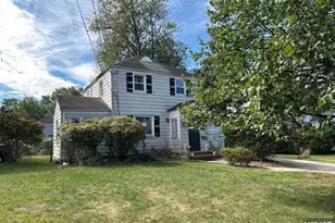 12 Lerome Pl, Teaneck Township, NJ 07666 - Photo 1