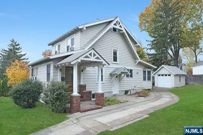 195 Hillside Avenue, Leonia, NJ 07605 - Photo 1