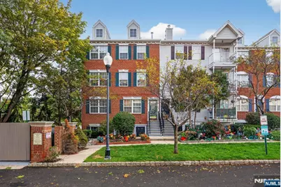 42 Vaughan Drive, Newark, NJ 07103 - Photo 1