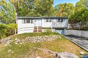 37 Demarest Ave, Oakland, NJ 07436 - Photo 1