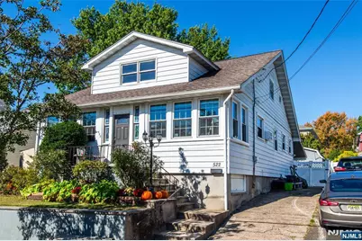522 9th Street, Carlstadt, NJ 07072 - Photo 1