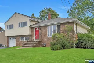 15 Crest Rd, Emerson, NJ 07630 - Photo 1