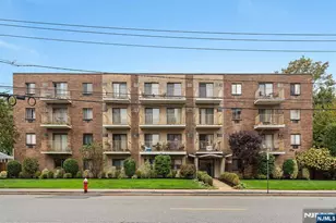 245 Anderson Street 3A, Hackensack, NJ 07601 - Photo 1