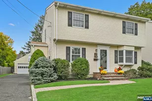 722 Wilson Ct, River Vale Township, NJ 07675 - Photo 1