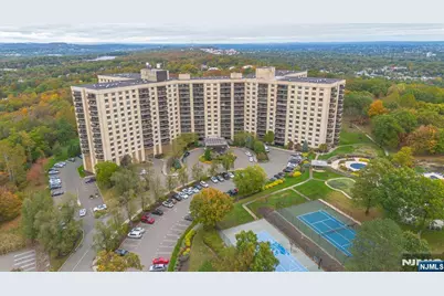 2 Claridge Drive 1Ge #1GE, Verona, NJ 07044 - Photo 1