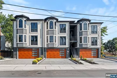 51-59 Bedford 3C #3C, Bergenfield, NJ 07621 - Photo 1