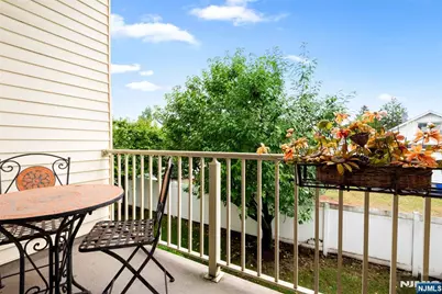 520 Victor Street 29 #29, Saddle Brook Township, NJ 07663 - Photo 1