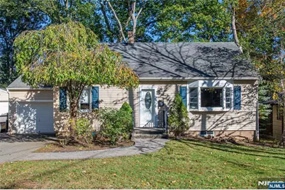 96 Roosevelt Boulevard, Oakland, NJ 07436 - Photo 1