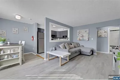 432-434 Trenton Avenue 7 #7, Paterson, NJ 07503 - Photo 1