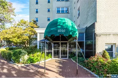 6010 Boulevard E 57A #57A, West New York, NJ 07093 - Photo 1