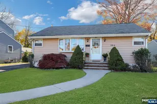 39 Powdermill Ln, Oakland, NJ 07436 - Photo 1