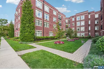 4403 Riverview Avenue 403 #403, Englewood, NJ 07631 - Photo 1