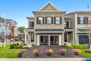 4 Trotter Wy, Oakland, NJ 07436 - Photo 1