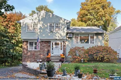 314 Hirschfeld Place, New Milford, NJ 07646 - Photo 1