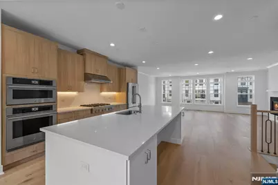 4 Goldfinch Drive, Upper Saddle River, NJ 07458 - Photo 1