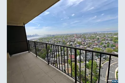 200 Winston Drive 2517 #2517, Cliffside Park, NJ 07010 - Photo 1
