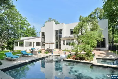 21 Hunter Ridge, Woodcliff Lake, NJ 07677 - Photo 1