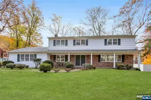 747 Drayton Pl, River Vale Township, NJ 07675 - Photo 1