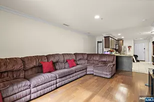 1625 Paterson Plank Road 9, Secaucus, NJ 07094 - Photo 1
