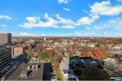 2150 Center Avenue 19E #19e, Fort Lee, NJ 07024 - Photo 1