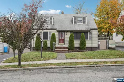 19 Orange Avenue, Elmwood Park, NJ 07407 - Photo 1