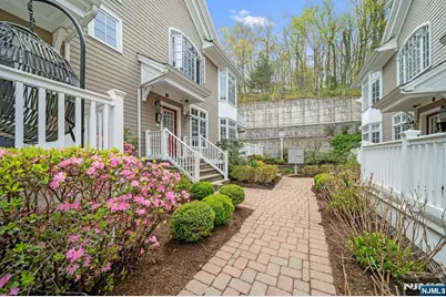 58 Chestnut 1 #1, Morristown, NJ 07960 - Photo 1