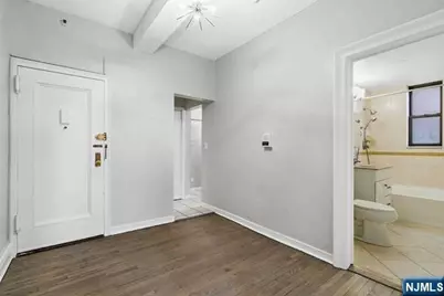 755 Anderson Avenue 3H #3H, Cliffside Park, NJ 07010 - Photo 1