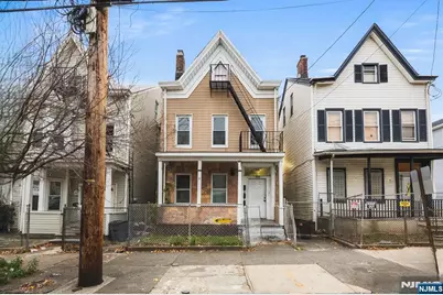 282 Hamilton Avenue, Paterson, NJ 07501 - Photo 1