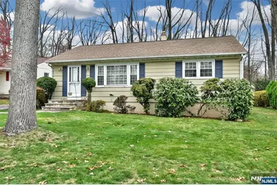 61 Mackay Avenue, Waldwick, NJ 07463 - Photo 1