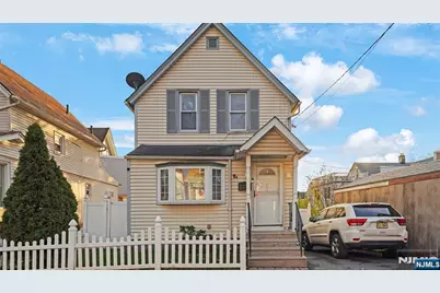 25 College Place, Ridgefield Park, NJ 07660 - Photo 1