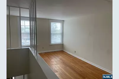 31-11 Broadway 2 #2, Fair Lawn, NJ 07410 - Photo 7