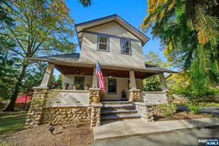 39 Highview Ave, Park Ridge, NJ 07656 - Photo 1