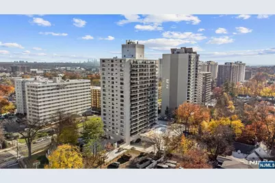 277 Prospect Avenue 11H #11H, Hackensack, NJ 07601 - Photo 1