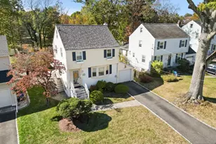 24 Harrison Pl, Livingston, NJ 07039 - Photo 1