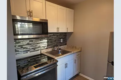 257 Essex Street 8A #8a, Hackensack, NJ 07601 - Photo 1