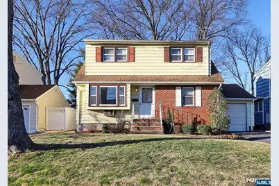 9-14 Essex Place, Fair Lawn, NJ 07410 - Photo 1