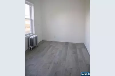 66 Boulevard 2nd Floor #2nd Floor, New Milford, NJ 07646 - Photo 7