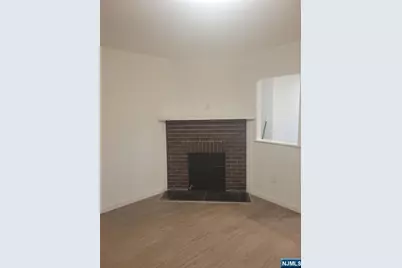 381 Terrace Avenue 1 #1, Hasbrouck Heights, NJ 07604 - Photo 5