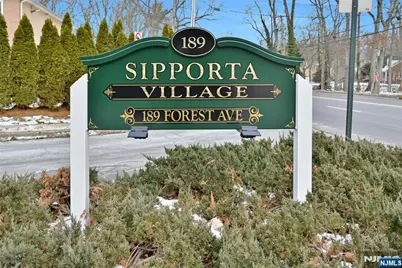 189 Forest Avenue 117 #117, Paramus, NJ 07652 - Photo 1