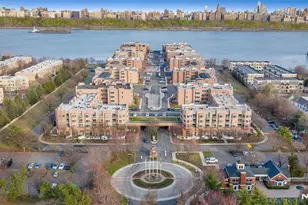 202 Jefferson Ct 202, Edgewater, NJ 07020 - Photo 1