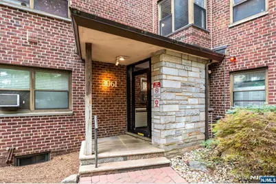 3061 Edwin 3E #3E, Fort Lee, NJ 07024 - Photo 1